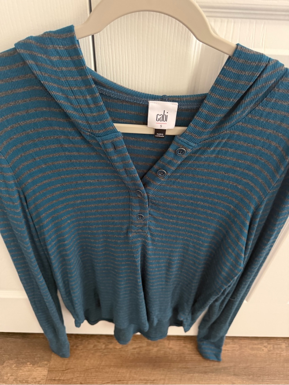 CAbi 4191 Riff Teal & Gray Striped Hoodie Size Small like NEW